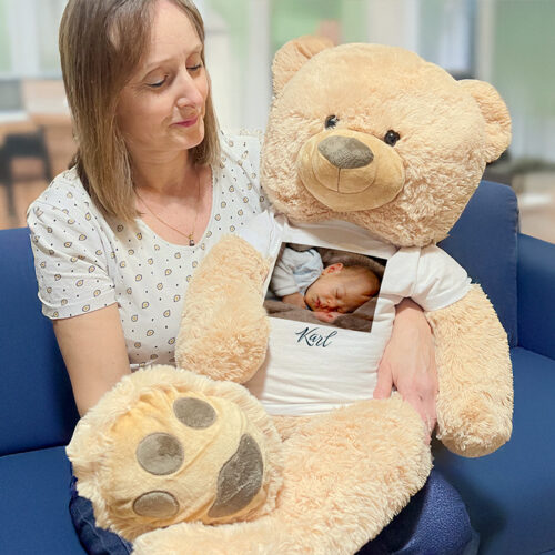Sammy, der große Plüschbär - Foto und Name <br> <strong>  100 cm </strong> – Bild 2