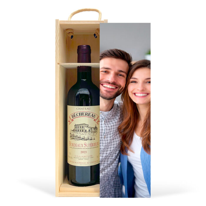 Personalisiertes Geschenkset und Rotwein - Foto